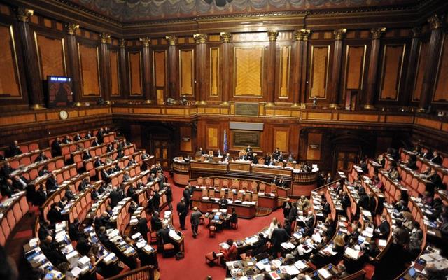 Dl Casa, dopo il caos alla Camera arriva l’accordo: lunedì si vota la fiducia