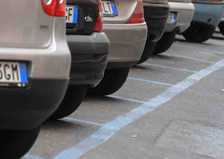 Domani parcheggi gratuiti a Savona 