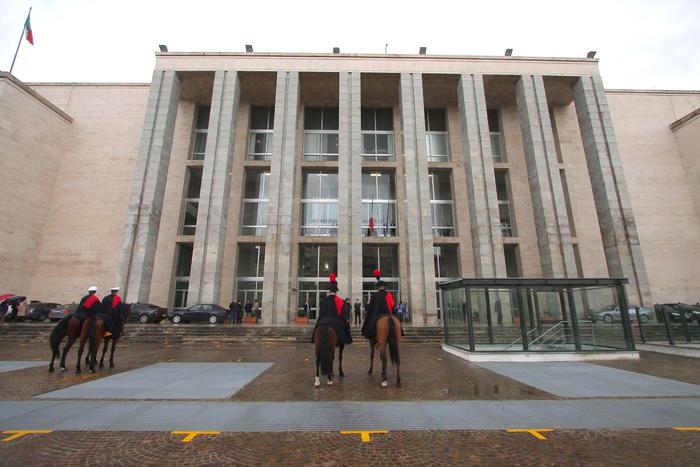 Mafia, allarme attentato al tribunale di Palermo: magistrati nel mirino di minacce 