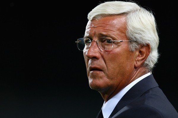 Lippi in visita agli azzurri: 