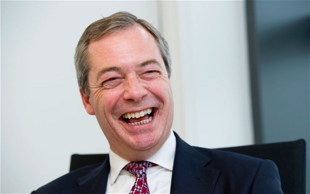 Grillo difende Farage su stampa in Gran Bretagna: 