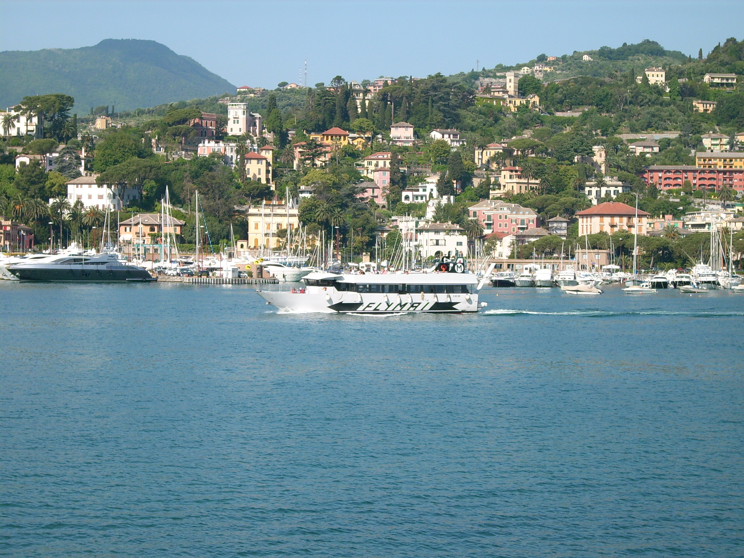 Viaggio in Liguria stasera a Rapallo racconta il levante