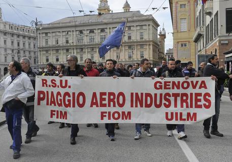 Colletta per i lavoratori Piaggio, ma è una truffa