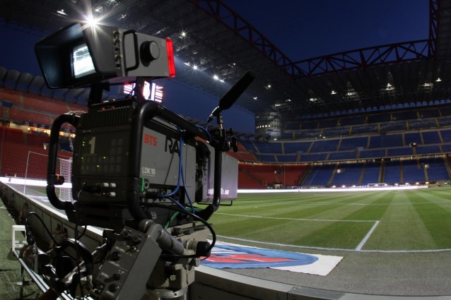 Accordo sui diritti tv: tutta la A su Sky, le big anche su Mediaset