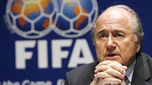 Fifa, il presidente Blatter apre alla moviola in campo: 