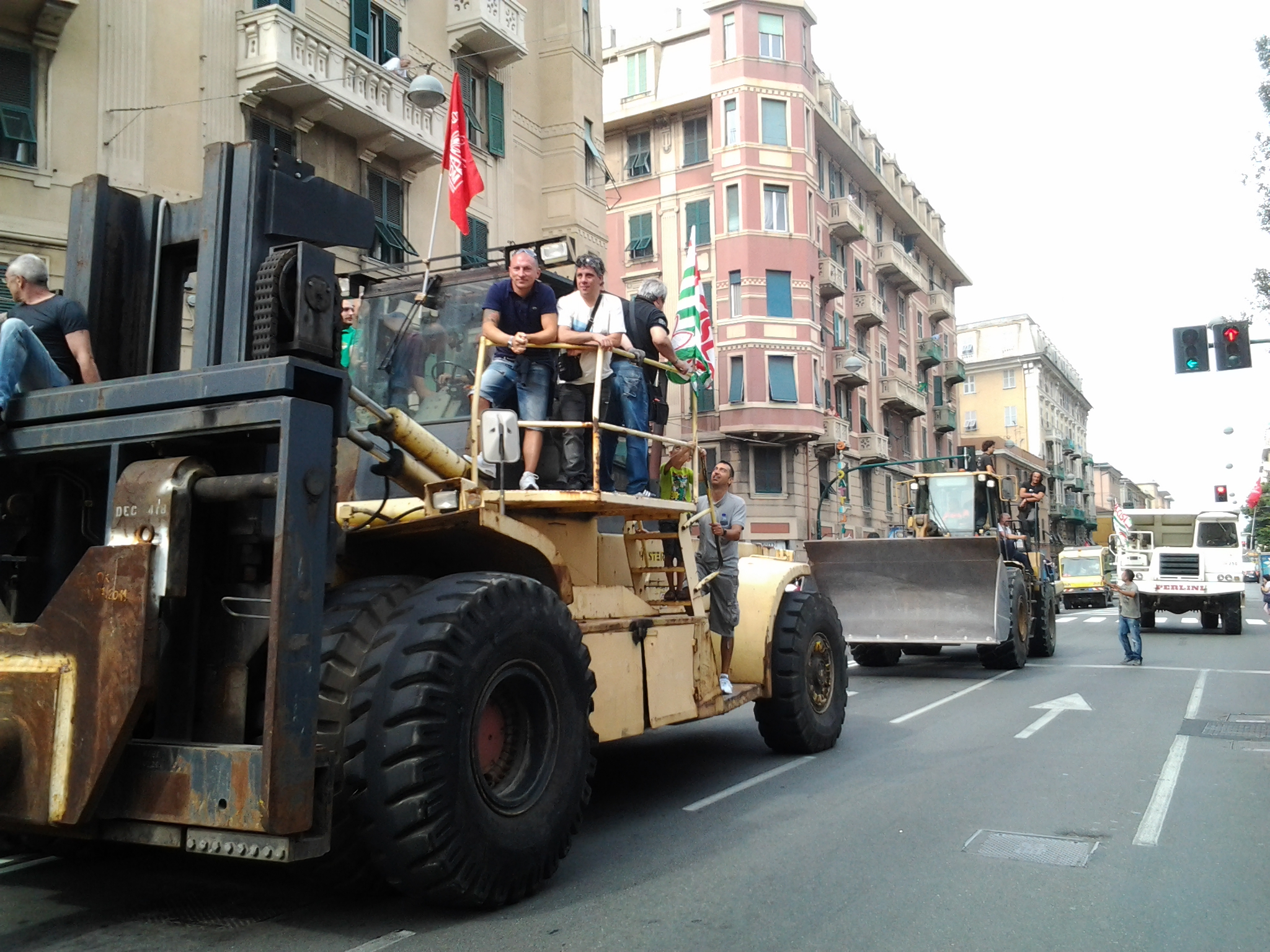 Corteo Ilva a Sampierdarena, disagi locali al traffico