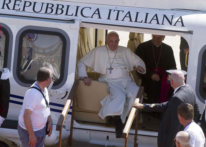 Papa Francesco in Molise per la visita pastorale: 