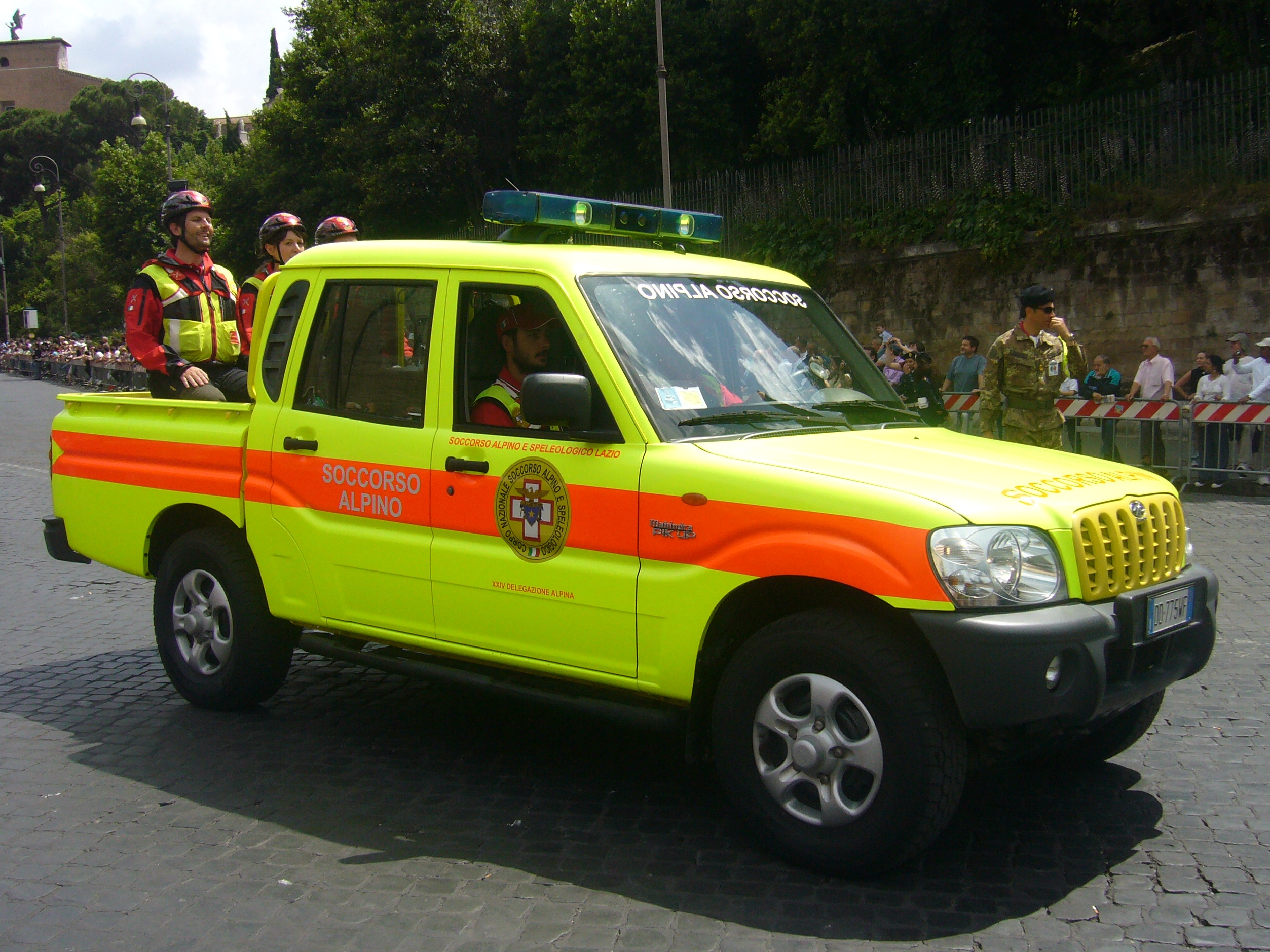 Soccorso Alpino contro burocrazia e tasse per gli interventi