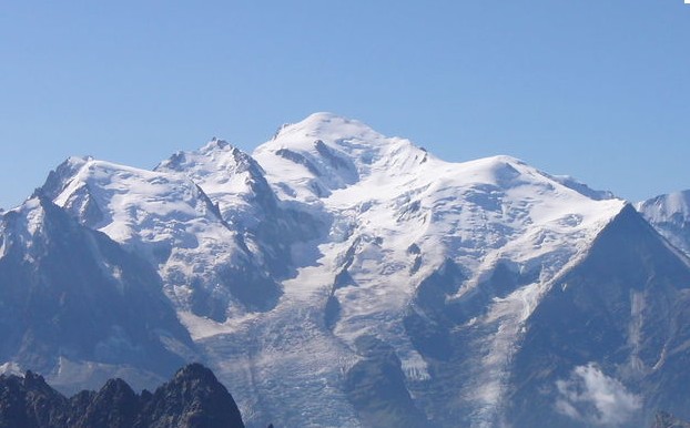 Guida alpina dispersa sul Monte Bianco: ricerche anche tramite Iphone