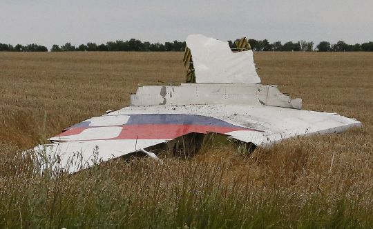 Volo MH17, Obama a Putin: “Non fermi l’inchiesta”. Consegnate le scatole nere