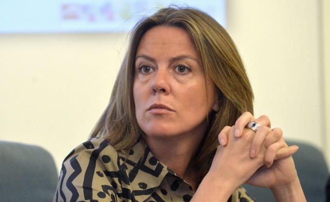 Ebola, Lorenzin: “Nessun caso in Italia, allarme infondato”