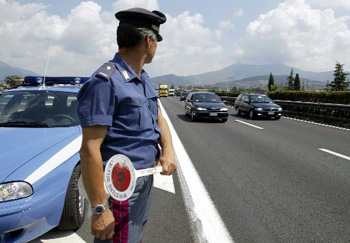 Due incidenti sull'A12, forti rallentamenti al traffico da e verso Genova