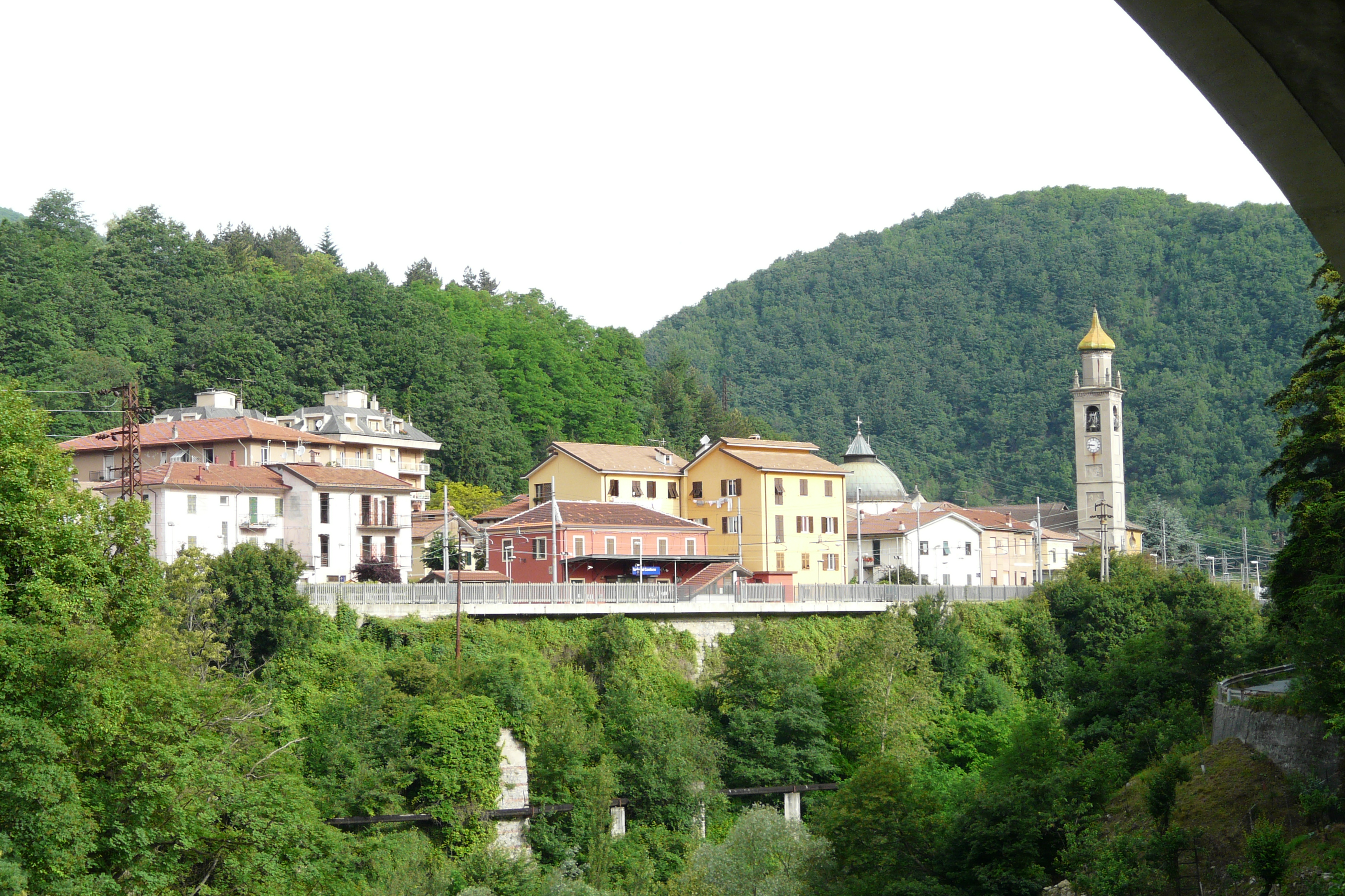 Stasera Liguria Ancheu con sindacaliste e bambini d'entroterra