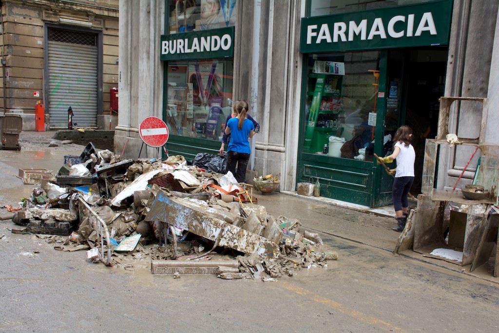 Banca Carige, raccolta fondi con Caritas per alluvionati