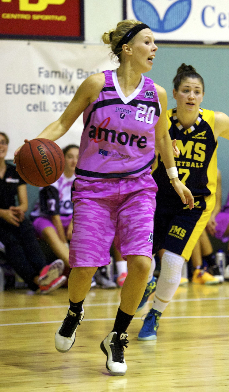 Basket, dopo il rinvio per l'alluvione ALmore Genova pronta all'esordio in A2 femminile