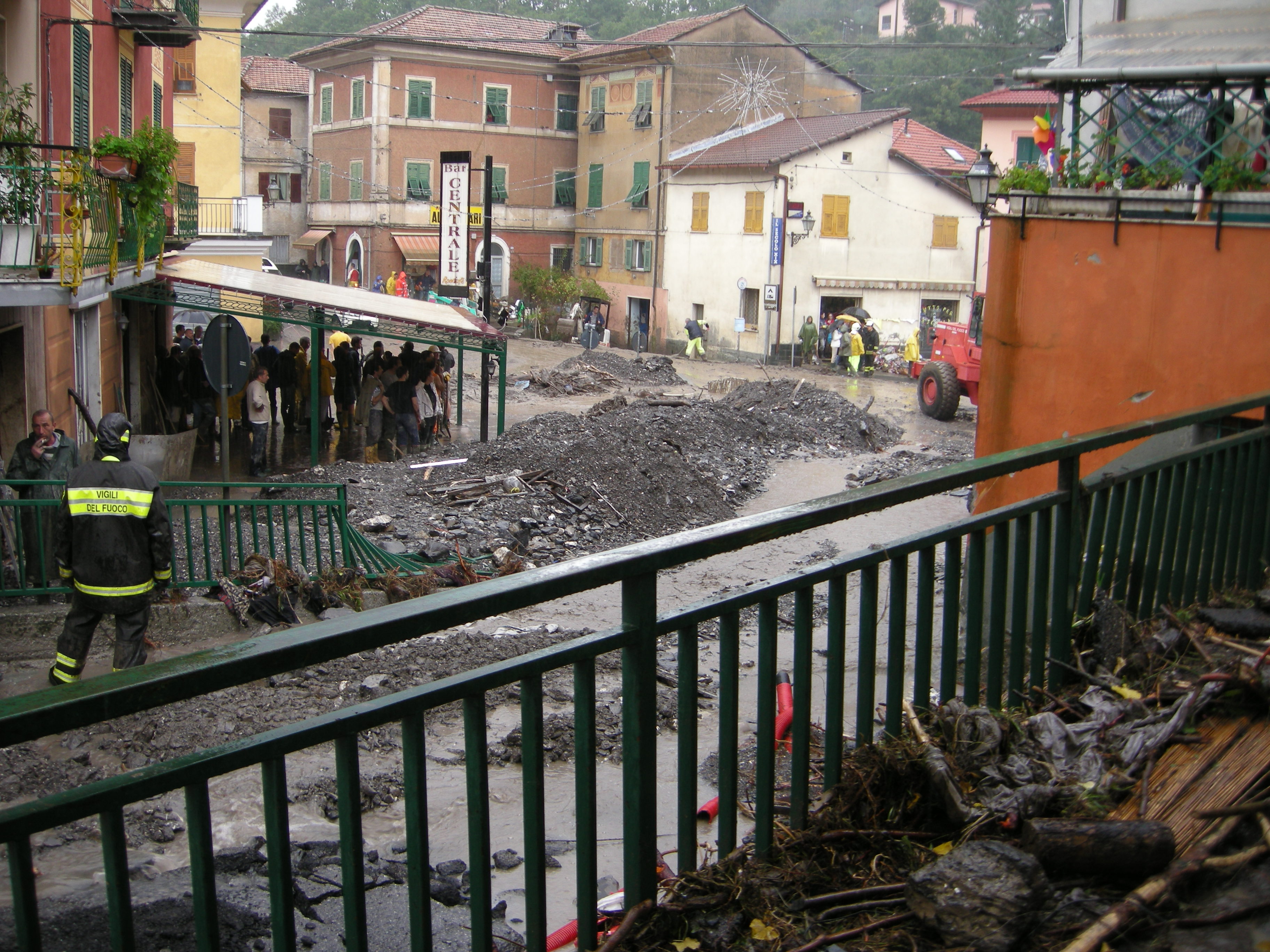 Stasera Viaggio in Liguria con rinascita dell'entroterra e grappe