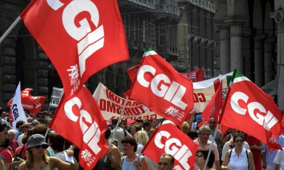 Sciopero Cgil, Genova si ferma. Disagi al traffico cittadino