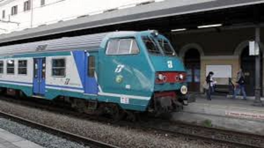 Treni fermi da Albenga fino a Taggia