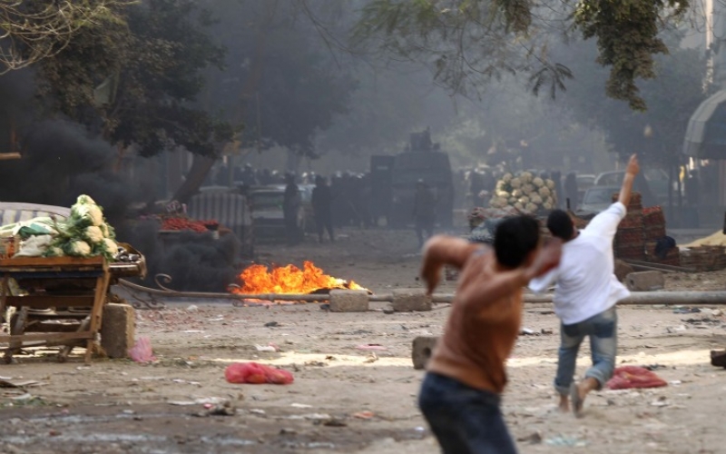 Egitto, scontri nella notte al Cairo