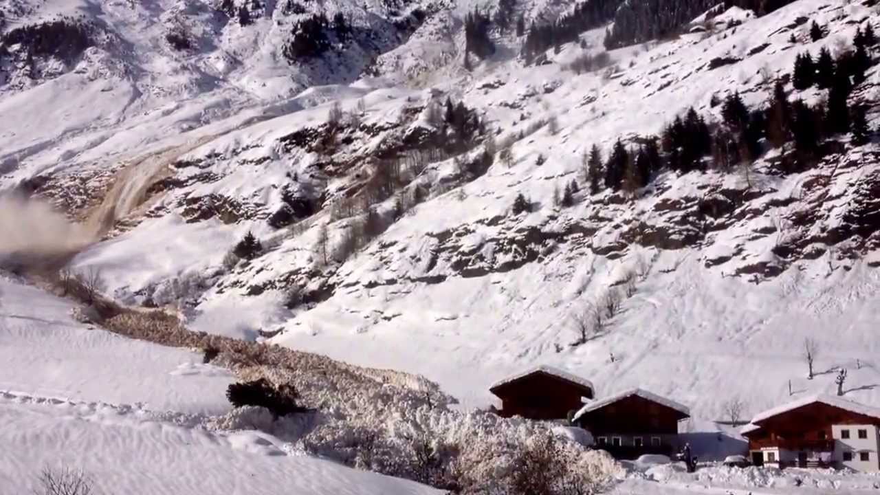 Valanga in Alto Adige, un morto