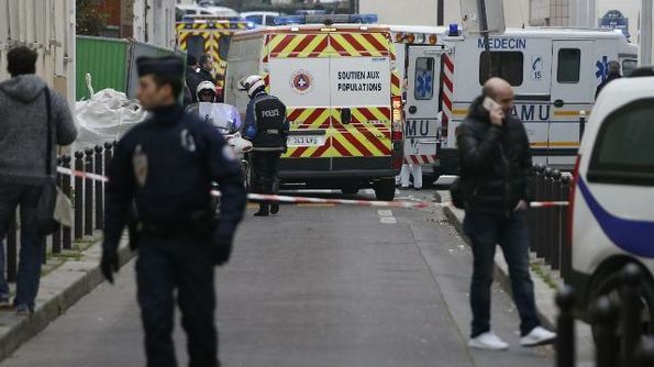 Attentato Charlie Hebdo, il sindaco di Parigi: 