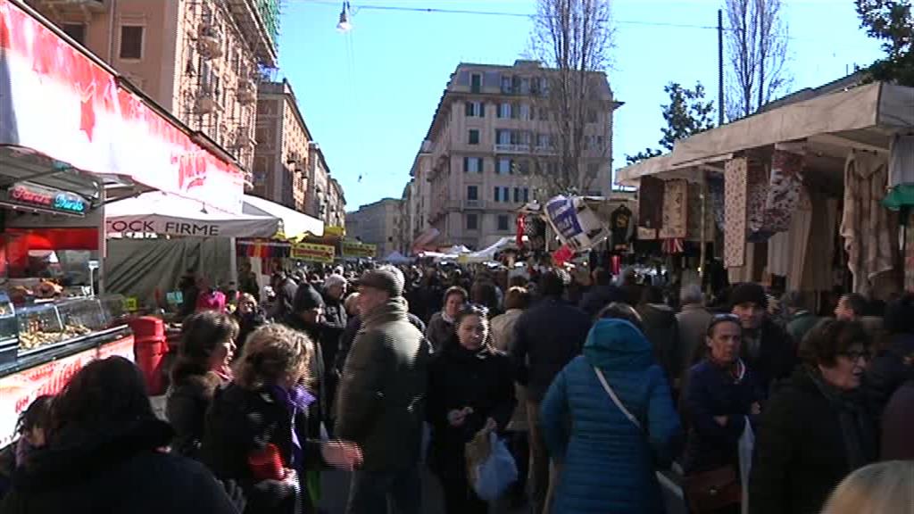 Fiera di Sant'Agata, tanti genovesi a caccia di occasioni