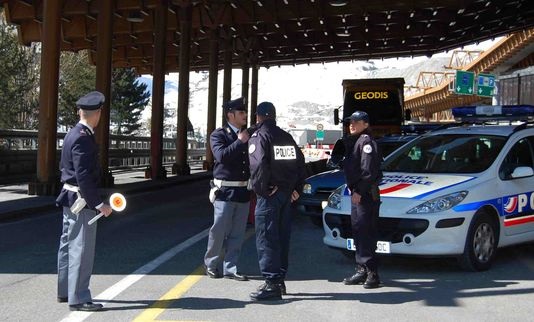 Tribunale di Genova, allarme bomba. Per l'integralista islamico condanna a 1 anno ed espulsione