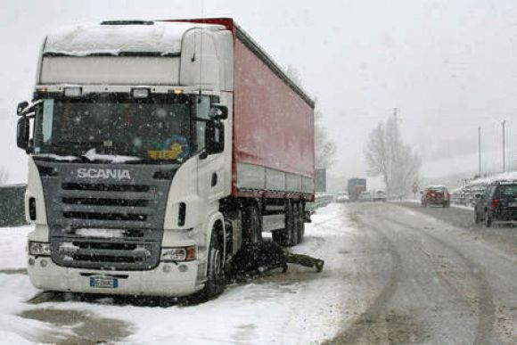 Maltempo: Ministero, al vaglio correttezza stop autostrade 