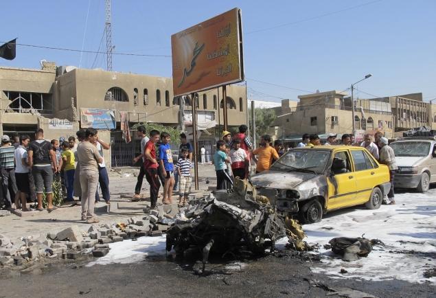 Baghdad, due attentati: 13 morti e una cinquantina di feriti 