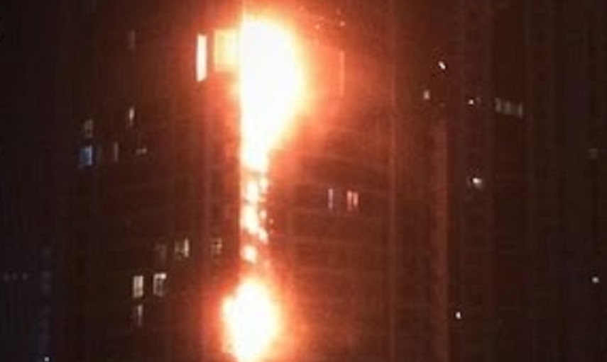 Inferno di cristallo al Torch Tower di Dubai Marina, si indaga sulle cause dell'incendio 