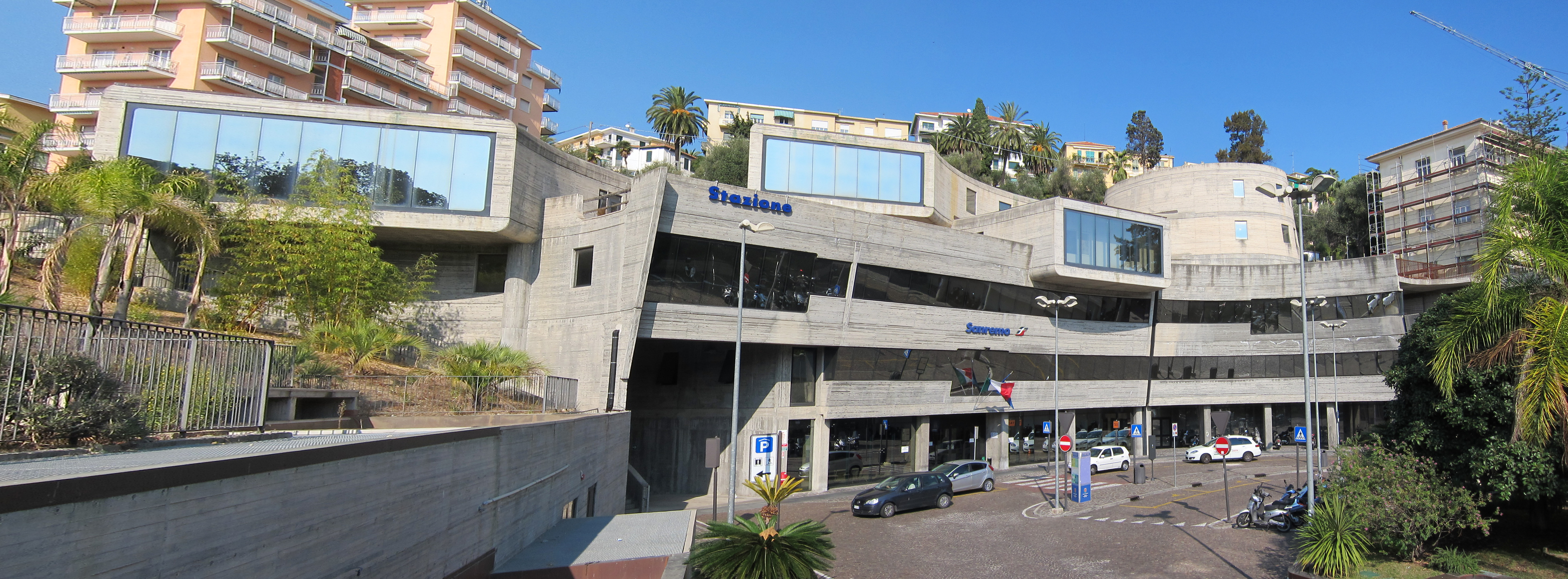 Fidanzatini in fuga d'amore fermati alla stazione di Sanremo