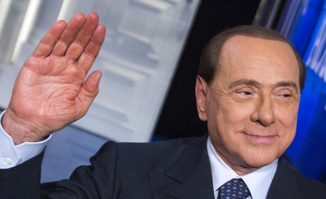 Il gelo dei vescovi su Berlusconi: 