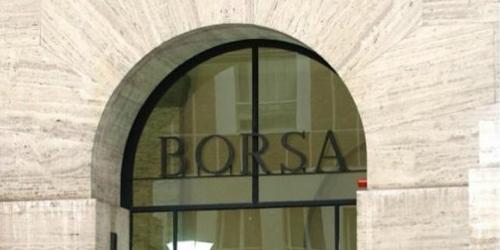 Borsa, Milano chiude in calo: -0,11%