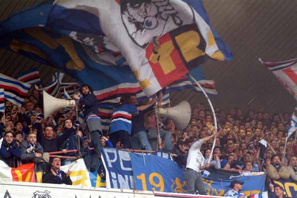 Sampdoria a Roma, 200 tifosi all'aeroporto per caricare la squadra