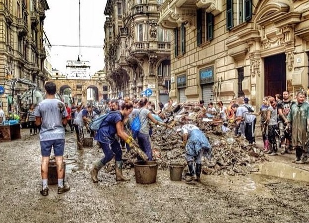 Il Comune di Genova dedicherà una strada agli 'Angeli del Fango'