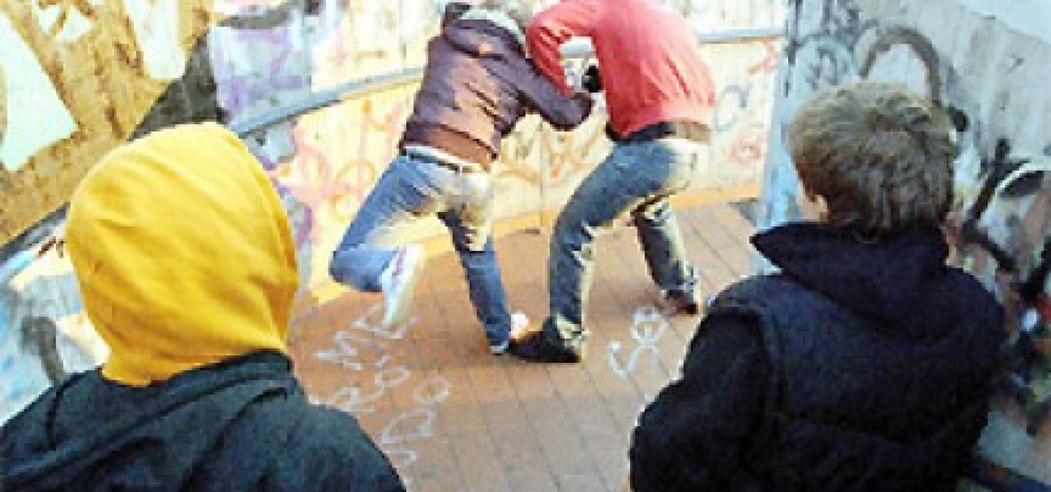 Baby gang terrorizzava compagni di scuola tra Sturla e Foce