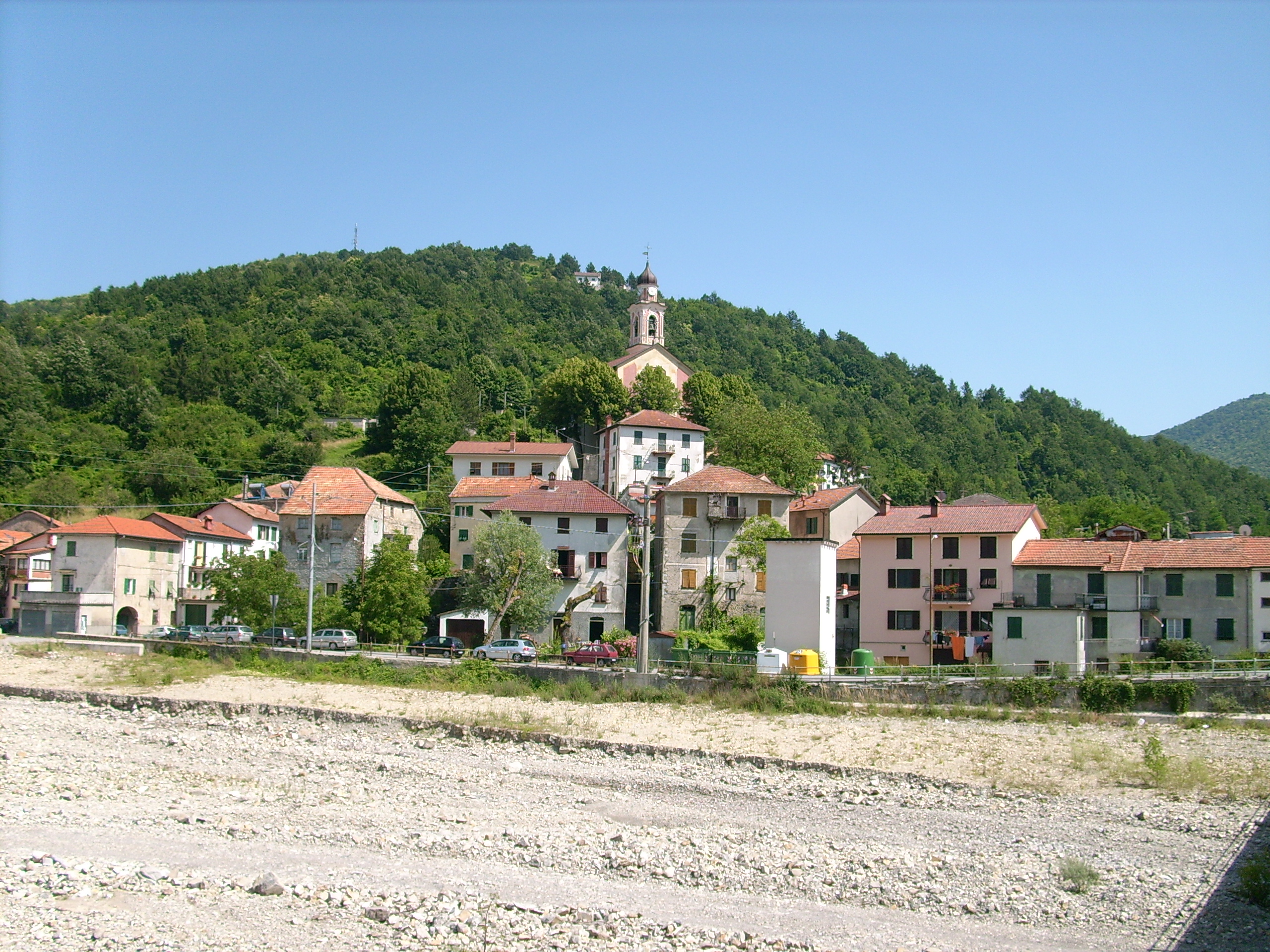 Stasera Liguria Ancheu con il dialetto dei ragazzi d'entroterra 