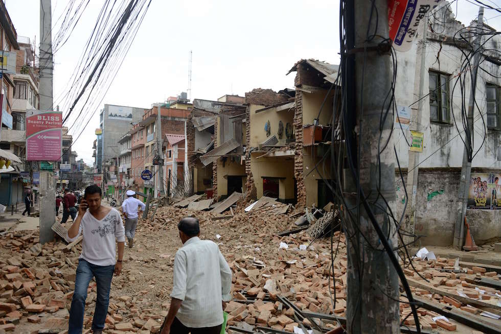 Terremoto in Nepal, sale il bilancio delle vittime: sono quasi 6200