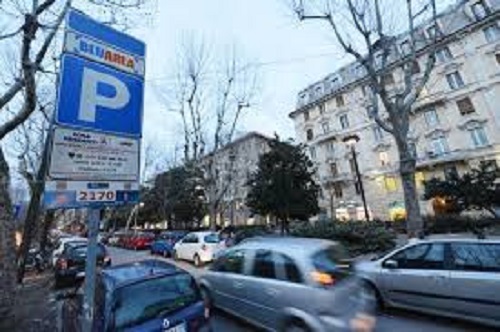 Aree blu, Genova dice no alla sosta gratis il sabato mattina 