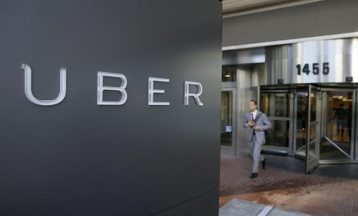 Uber: giudice conferma blocco 'Uber-pop'