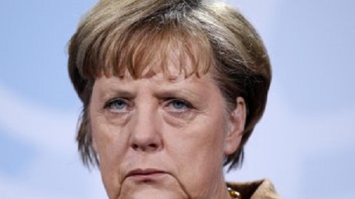 Grecia sull'orlo del baratro, Merkel: 'Se fallisce l'euro, fallisce l'Europa'