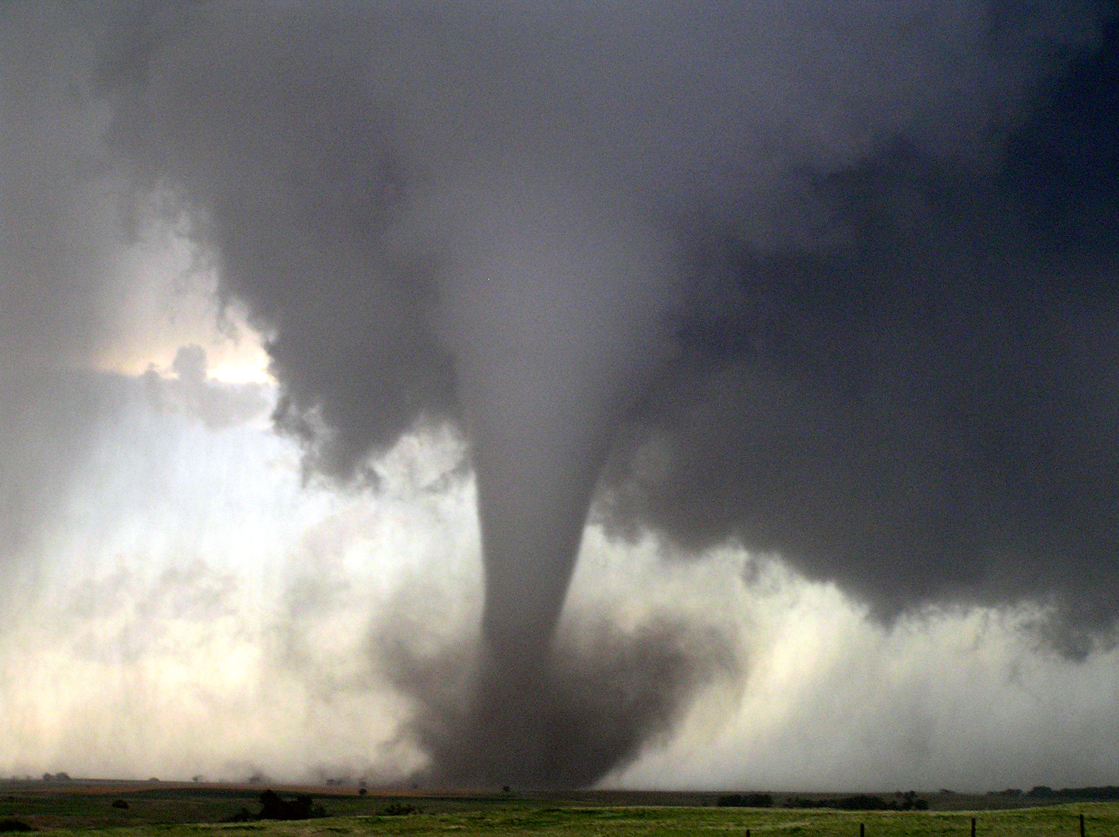 Tornado in Veneto, 1 morto e 72 feriti