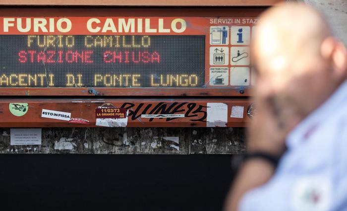 Metrò Roma, 3 denunce per la morte del bimbo in ascensore