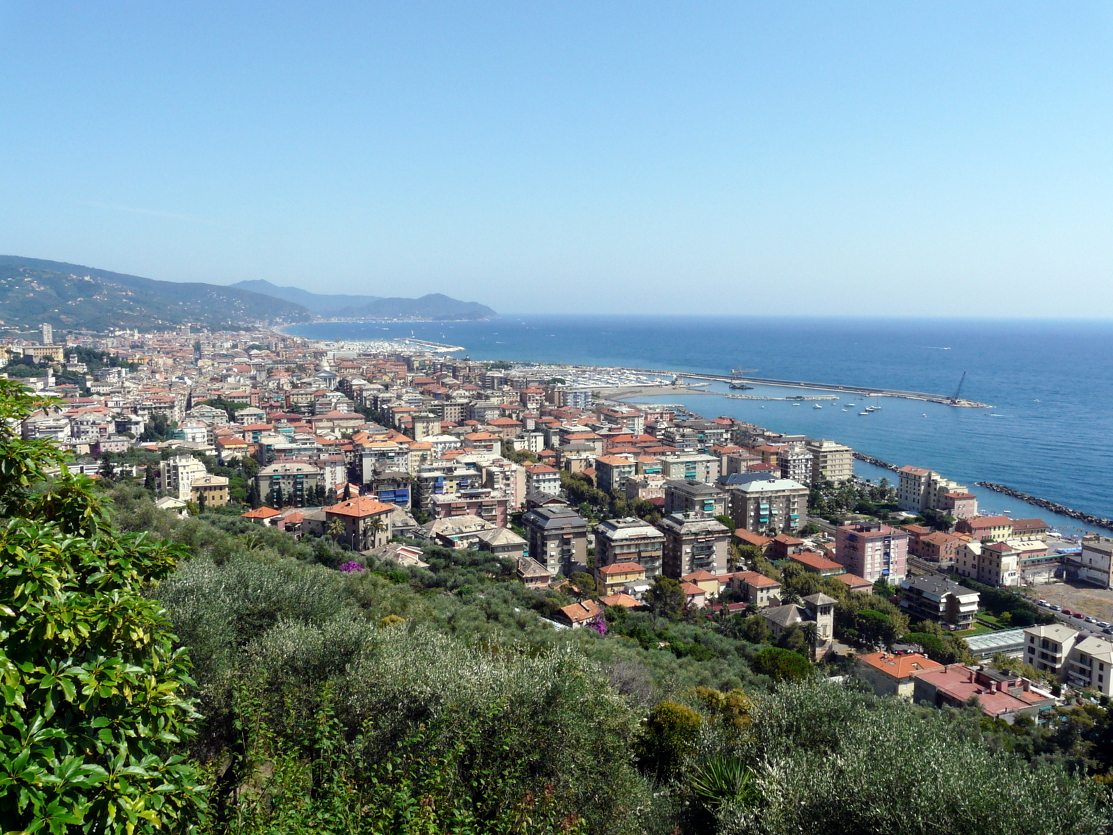 Quarantenne annegato in mare a Chiavari