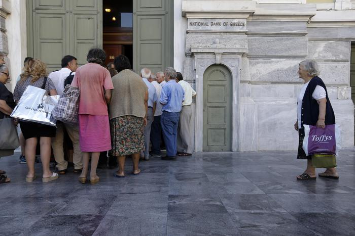 Grecia, Bce boccia la riapertura della Borsa senza restrizioni