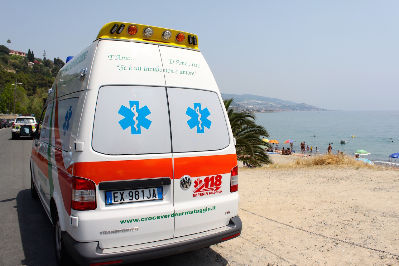 Caldo killer in Liguria, due anziane morte in spiaggia