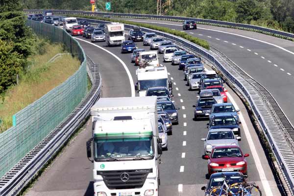 Altra giornata bollente, cresce l'ozono a Genova e autostrade da bollino nero