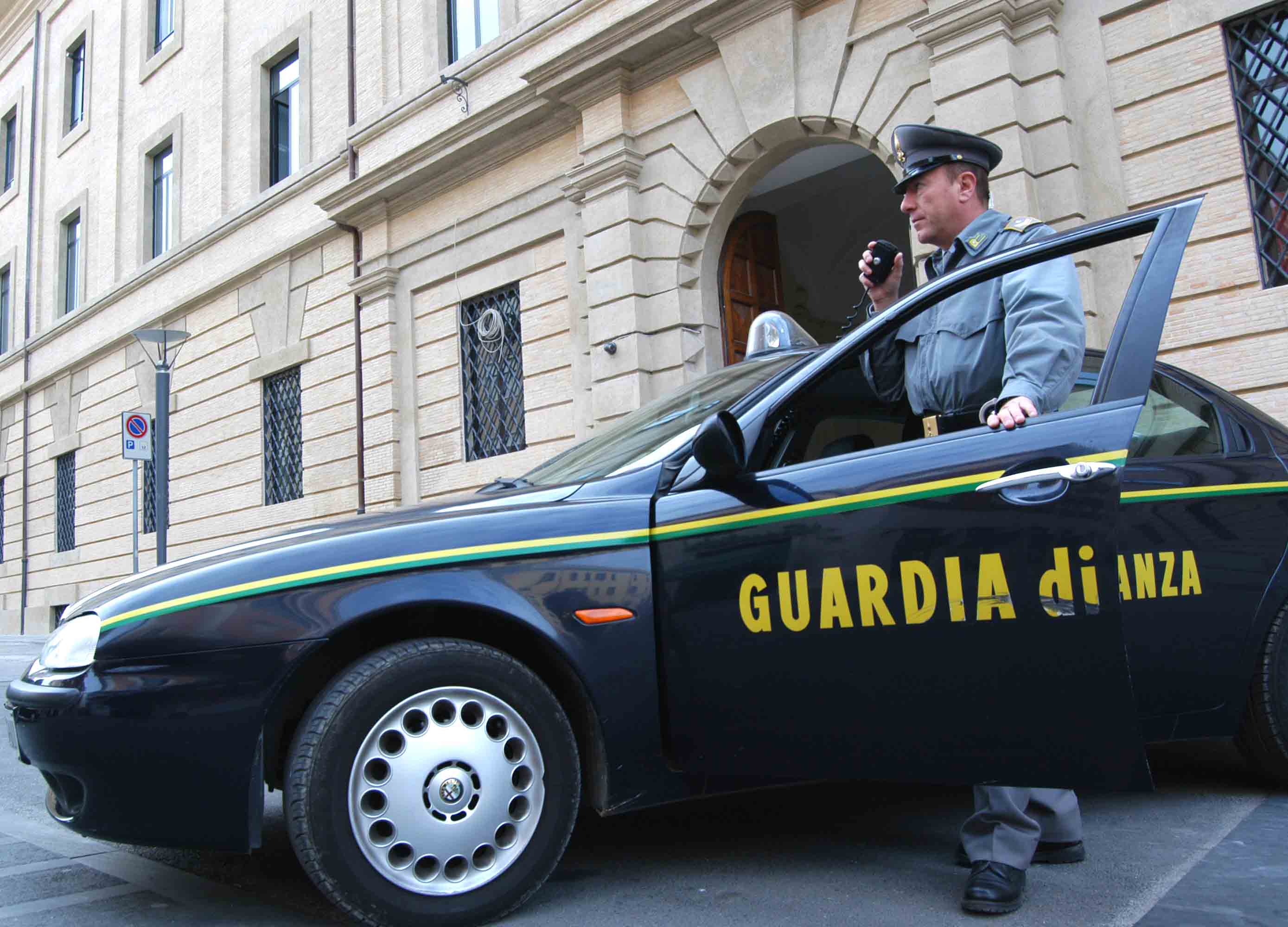 Lavoro nero, controlli estivi: a Genova fuori regola quasi 1 impresa su 2