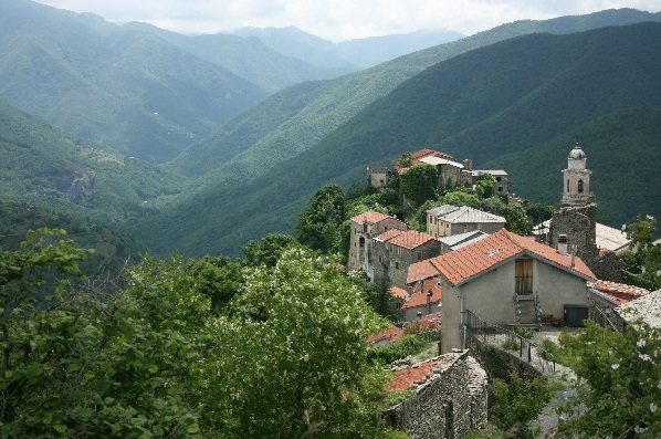 Acqua non potabile a Triora, emanata l'ordinanza del sindaco