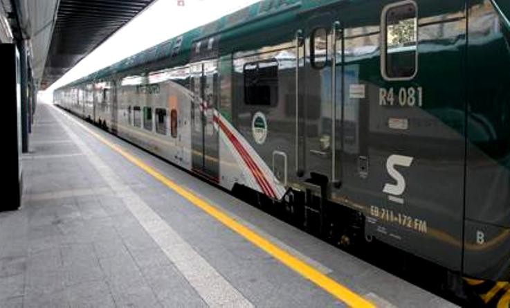 Aggredisce capotreno con calci e pugni perchè senza biglietto 